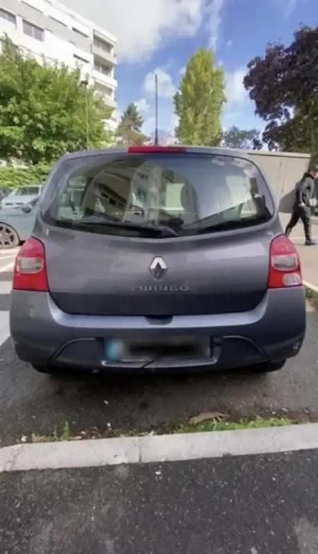 Utilisé 2010 Renault Twingo Authentique Citadine | 2 690 € (Bon prix) - Image 1/4