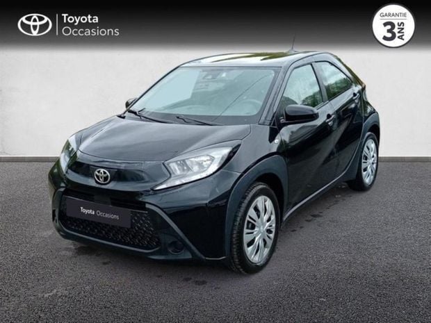 Noir Utilisé 2024 Toyota Aygo Citadine | 16 280 € (Prix juste) - Image 1/4