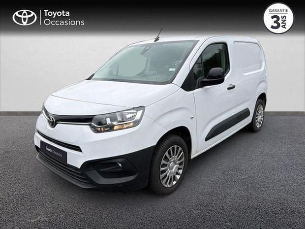 Blanc Utilisé 2024 Toyota Proace Van | 18 490 € - Image 1/4