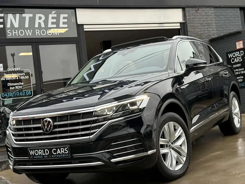 Noir Occasion 2022 VW Touareg SUV | 44 990 € (Bon prix) - Image 1/4