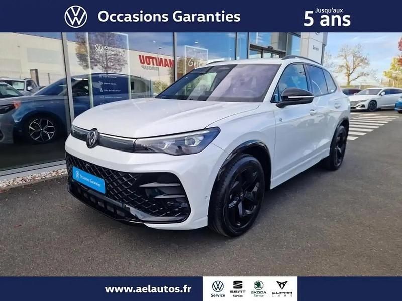 Blanc Utilisé 2025 VW Tiguan R-line Edition SUV | 49 990 € (Prix cher) - Image 1/4