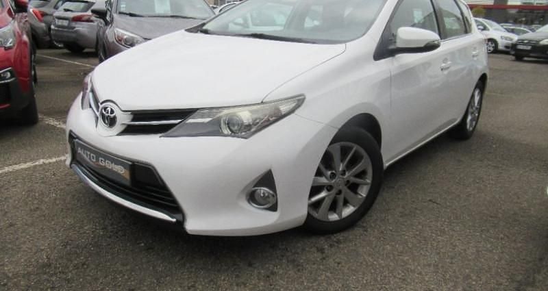 Occasion 2014 Toyota Auris Berline | 8 490 € - Image 1/4