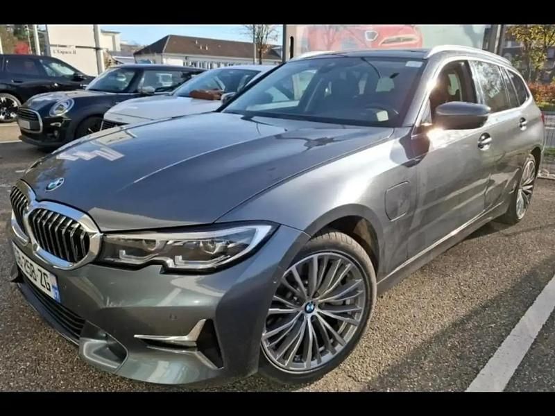 Gris Occasion 2021 BMW 330 Luxury Line Break | 30 890 € (Bon prix) - Image 1/4