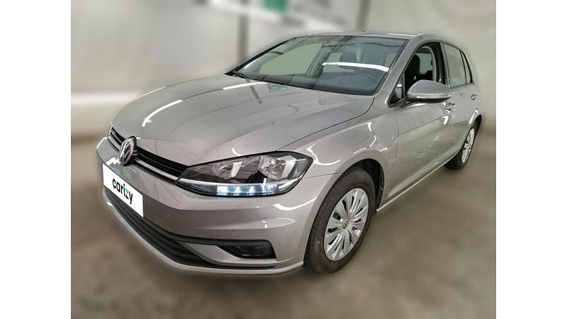 Gris Utilisé 2018 VW Golf VII Trendline Berline | 14 990 € (Bon prix) - Image 1/4