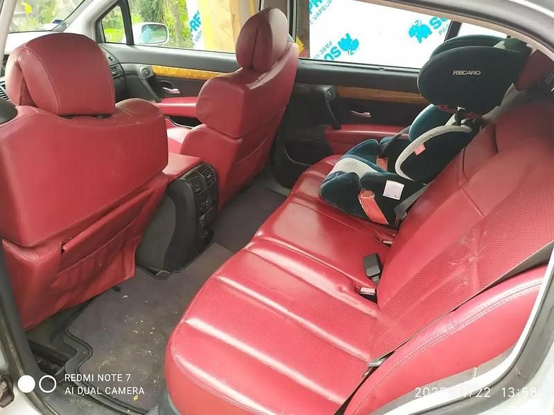 Utilisé 2003 Renault Vel Satis Citadine | 2 500 € - Image 1/4