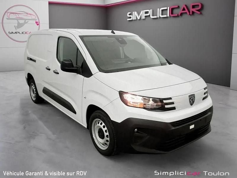 Blanc Nouvelle 2025 Peugeot Partner S Monospace | 25 230 € - Image 1/4
