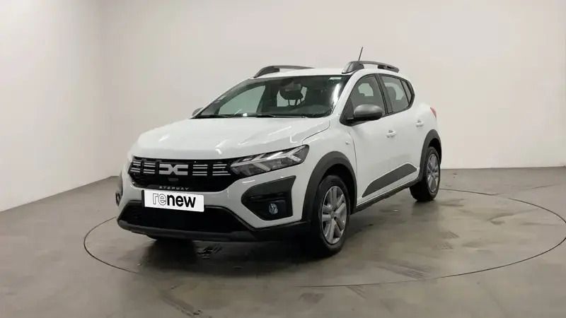 Blanc Utilisé 2024 Dacia Sandero Expression Citadine | 16 490 € (Prix juste) - Image 1/4