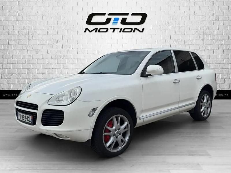 Blanc Utilisé 2005 Porsche Cayenne Turbo SUV | 39 990 € - Image 1/4