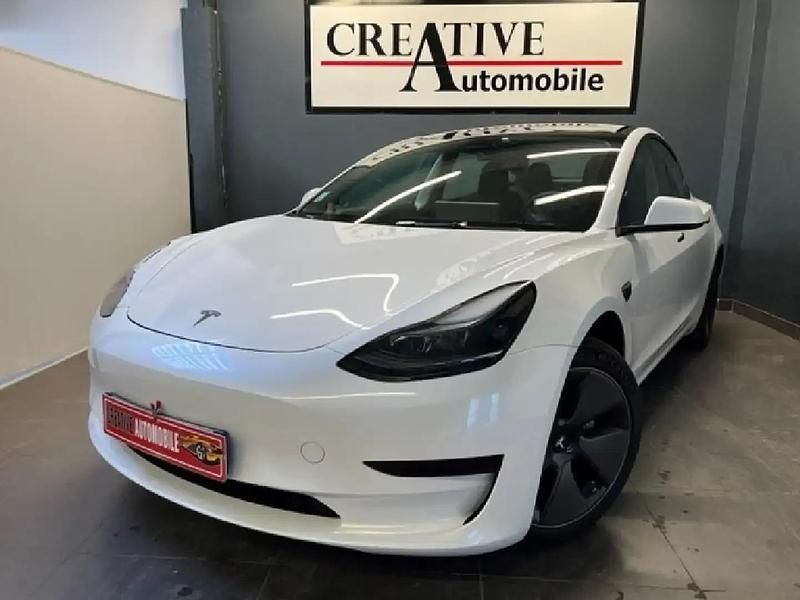 Blanc Occasion 2022 Tesla Model 3 Standard Range Berline | 29 900 € (Prix juste) - Image 1/4