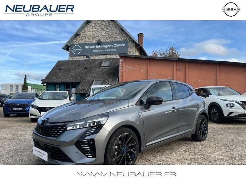 Gris schiste Utilisé 2025 Renault Clio V Esprit Alpine Berline | 19 990 € (Prix cher) - Image 1/4