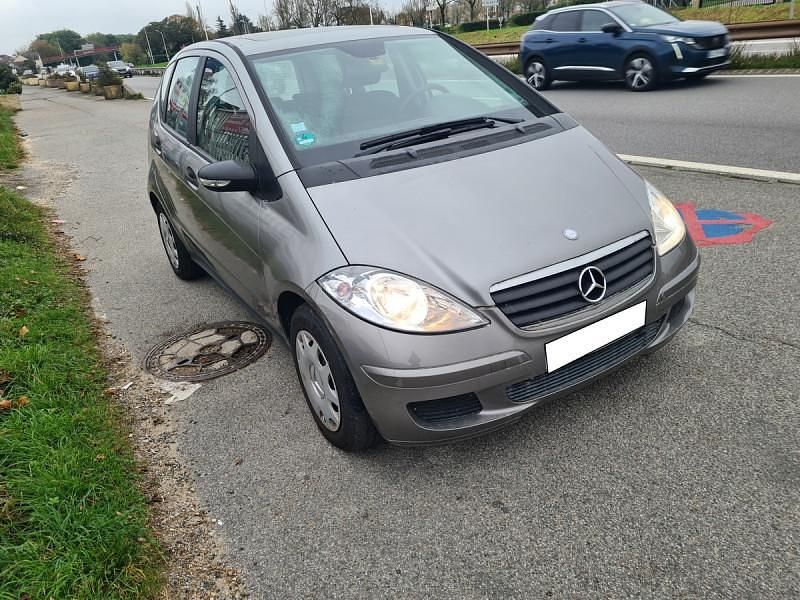 Utilisé 2007 Mercedes A180 Elegance Berline | 4 500 € - Image 1/3