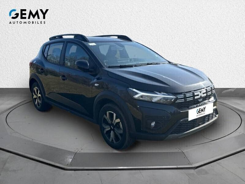 Occasion Dacia Sandero Expression 101 ch (74 kW) 2024 Noir Citadine