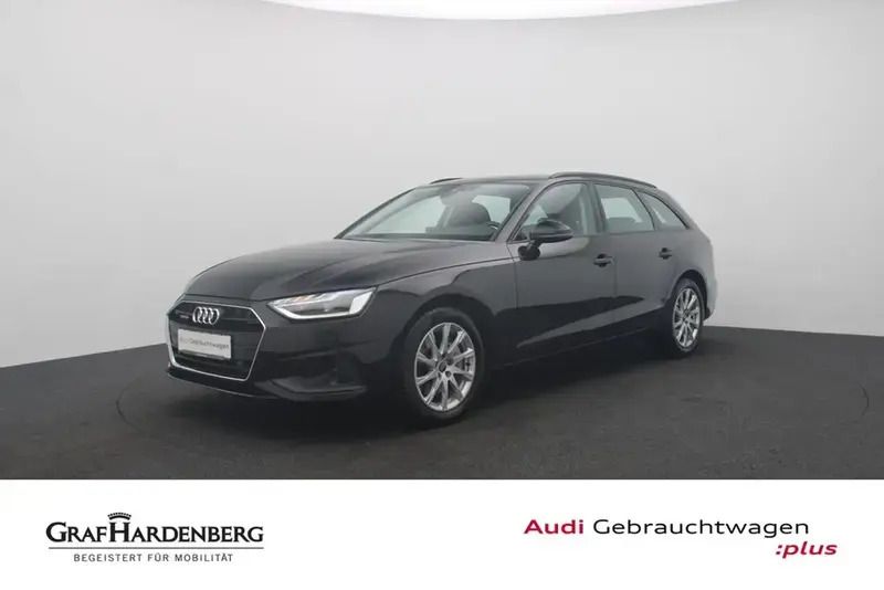 Noir Utilisé 2023 Audi A4 Break | 32 980 € (Bon prix) - Image 1/4