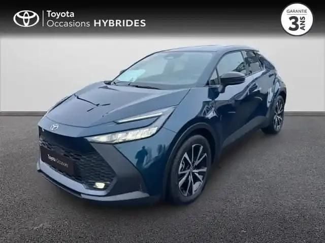 Bleu persan métallisé Occasion 2025 Toyota C-HR Design SUV | 30 890 € (Prix assez cher) - Image 1/4
