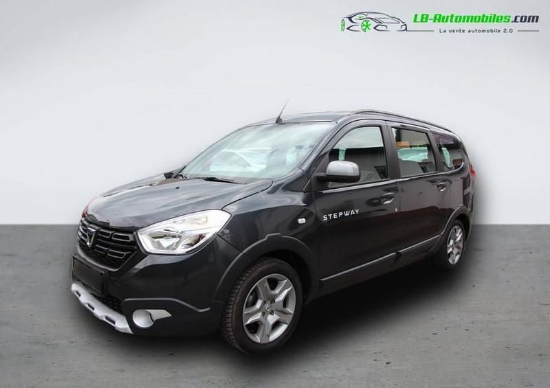 Utilisé 2022 Dacia Lodgy Monospace | 19 700 € (Prix juste) - Image 1/4
