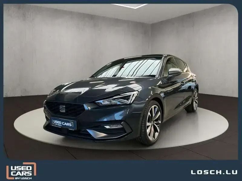 Gris Utilisé 2022 Seat Leon FR Berline | 26 656 € (Prix cher) - Image 1/4