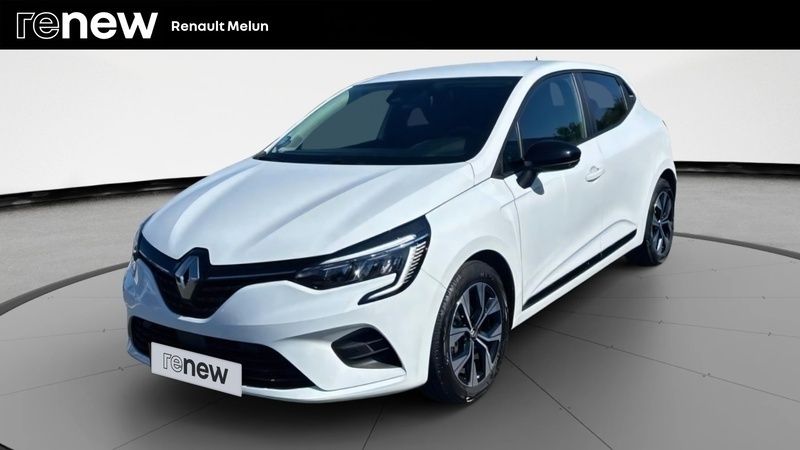 Blanc Utilisé 2023 Renault Clio V Evolution Berline | 15 790 € (Prix juste) - Image 1/4
