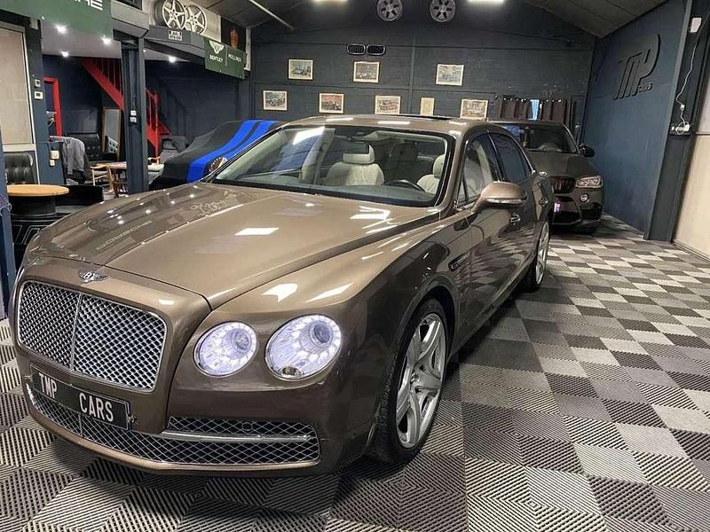 Occasion Bentley Continental Flying Spur 627 ch (461 kW) 2013 Beige Berline