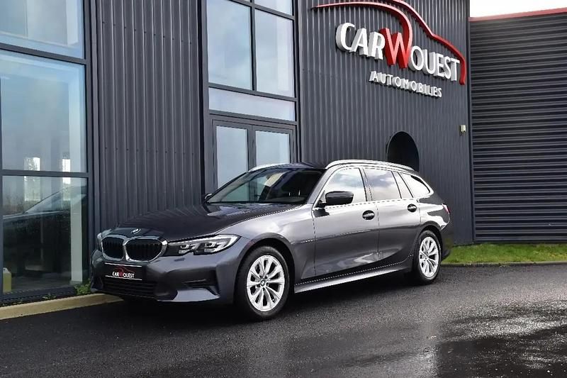 Gris Occasion 2022 BMW 318 Break | 23 990 € (Bon prix) - Image 1/4