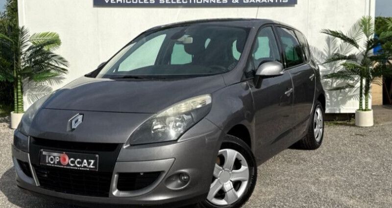 Gris Utilisé 2011 Renault Scénic III Business Monospace | 7 990 € (Prix juste) - Image 1/4