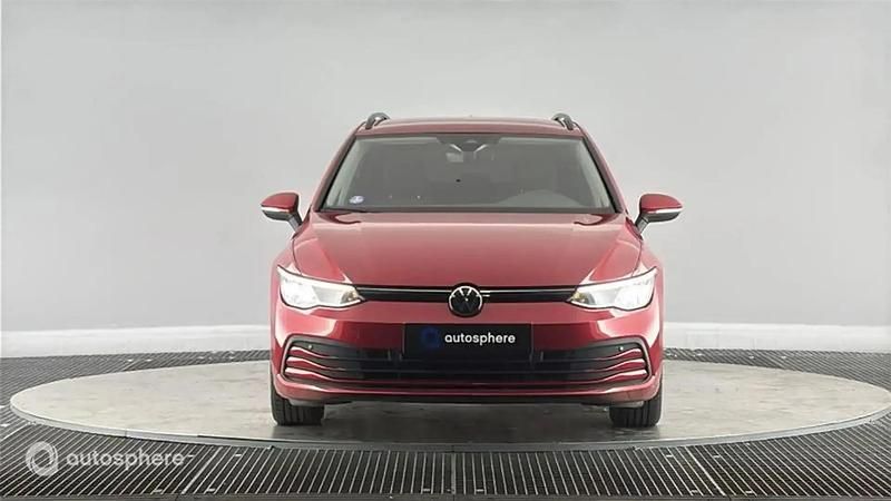 Occasion VW Golf VIII Life 111 ch (81 kW) 2024 Rouge Break