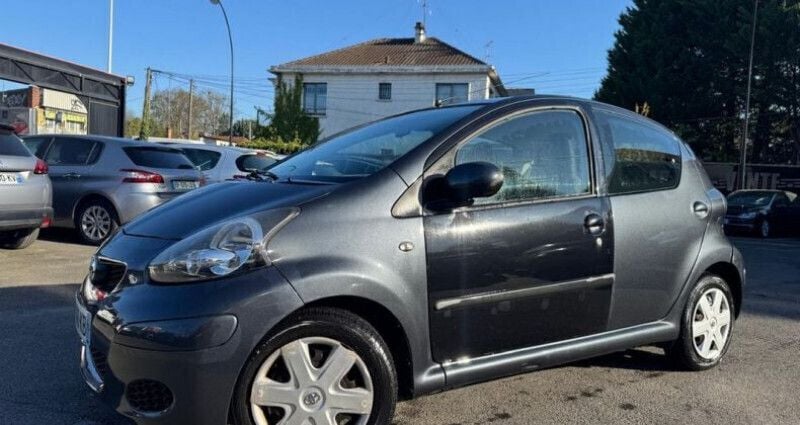Utilisé 2009 Toyota Aygo Citadine | 2 490 € (Bon prix) - Image 1/4