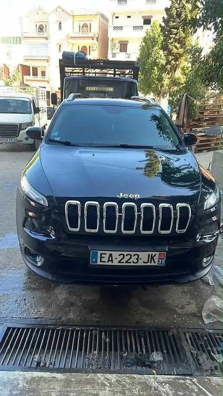 Occasion Jeep Cherokee 185 ch (136 kW) 2016 Noir SUV