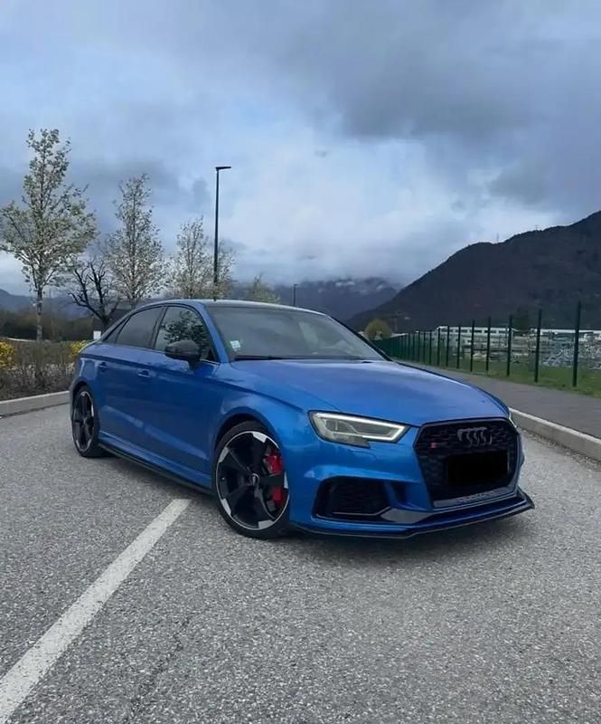 Bleu Utilisé 2018 Audi RS3 Sport Citadine | 52 890 € - Image 1/4