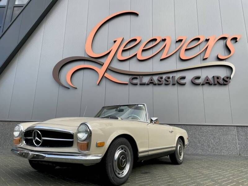 Beige Occasion 1970 Mercedes SL280 Cabriolet | 59 950 € - Image 1/4