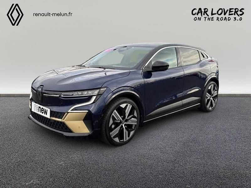 Bleu Occasion 2022 Renault Megane E-Tech Iconic Berline | 21 900 € (Bon prix) - Image 1/4