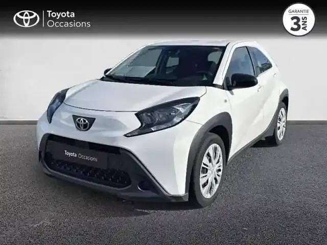 Blanc Utilisé 2022 Toyota Aygo X SUV | 13 490 € - Image 1/4