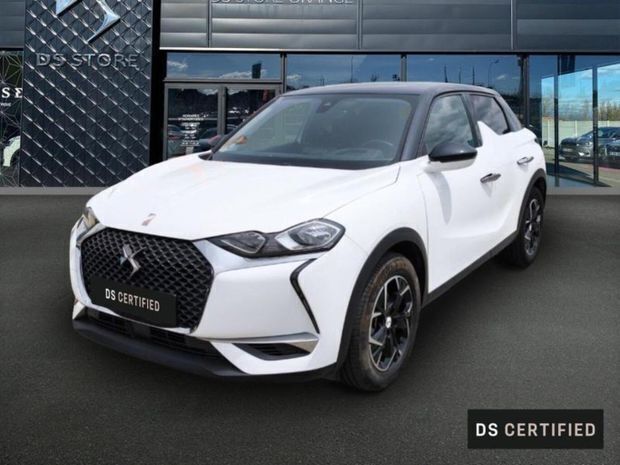 Blanc Utilisé 2022 DS Automobiles DS3 Crossback E-Tense Connected Chic SUV | 22 950 € (Prix assez cher) - Image 1/4