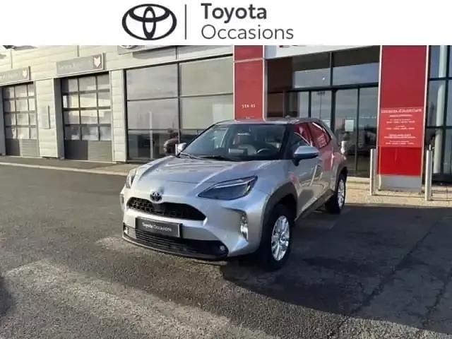 Blanc Occasion 2023 Toyota Yaris Cross SUV | 22 490 € (Prix juste) - Image 1/4