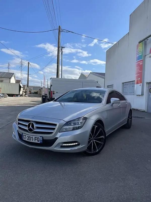 Utilisé 2013 Mercedes CLS350 Berline | 19 000 € - Image 1/4