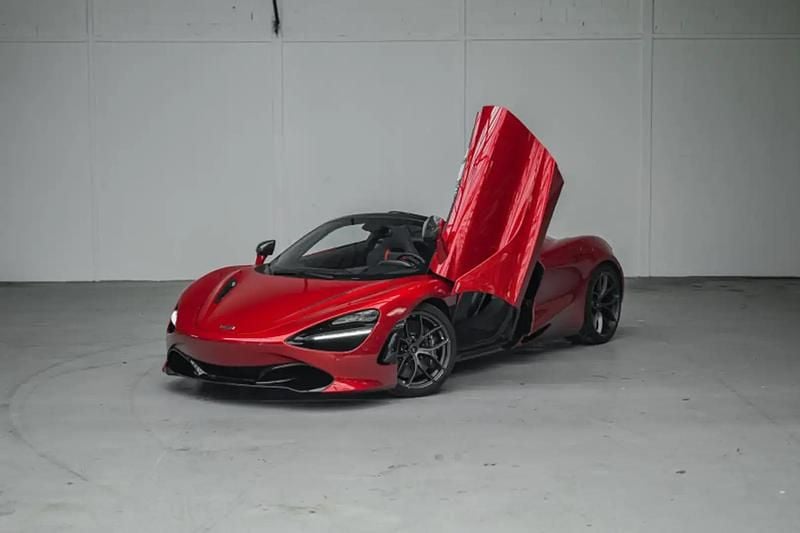 Utilisé 2019 McLaren 720S Cabriolet | 249 900 € - Image 1/4