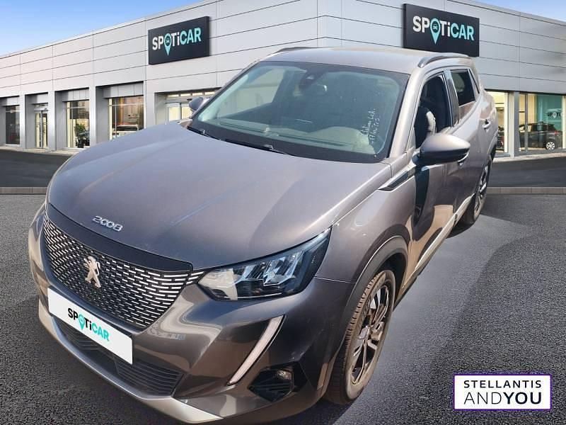 Utilisé 2021 Peugeot 2008 Allure SUV | 16 490 € (Prix juste) - Image 1/4