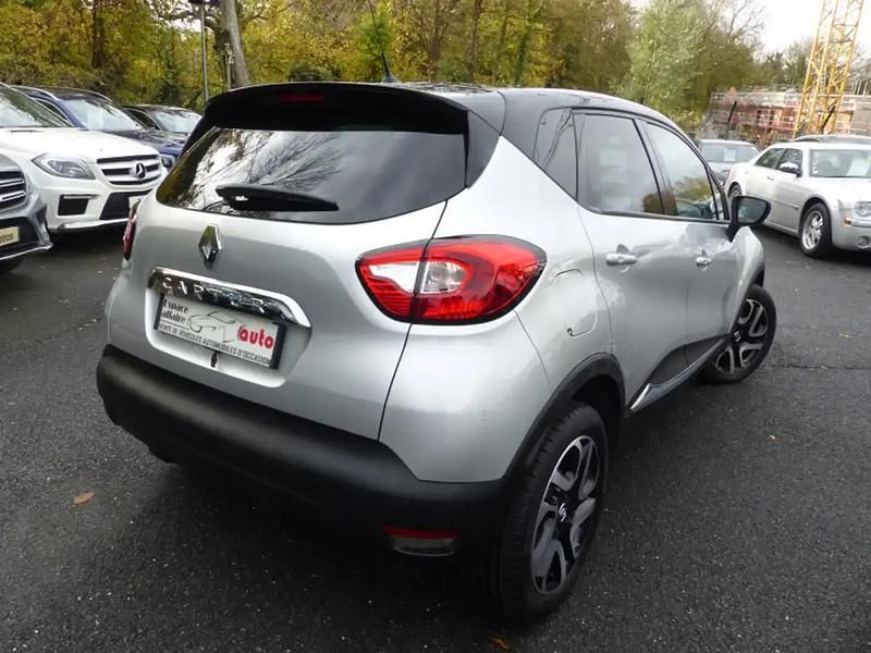 Occasion Renault Captur 122 ch (89 kW) 2017 Gris SUV