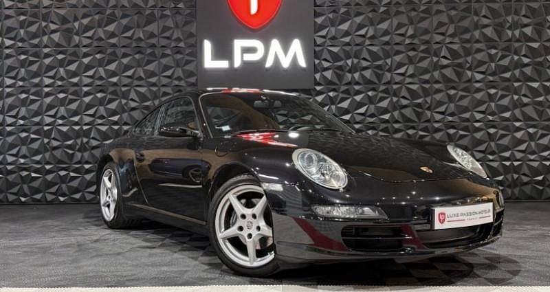 Noir Occasion 2005 Porsche 911 Carrera Coupé | 47 990 € (Prix juste) - Image 1/4
