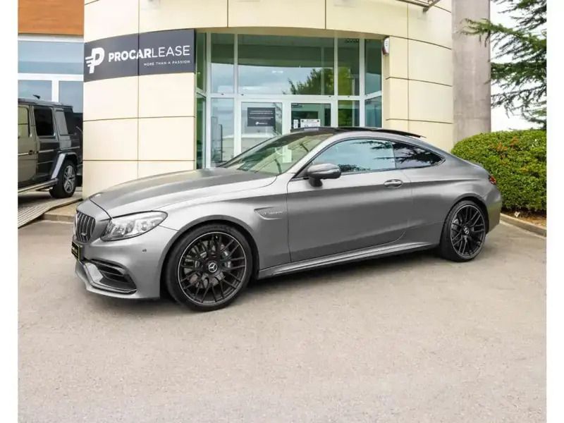 Gris Utilisé 2019 Mercedes C63 AMG AMG Coupé | 69 490 € (Prix juste) - Image 1/4