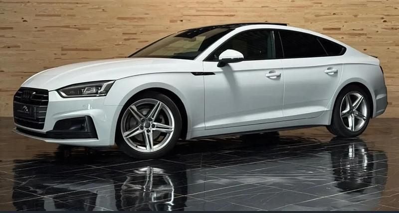 Utilisé 2019 Audi A5 Sportback S-Line Citadine | 28 990 € - Image 1/4