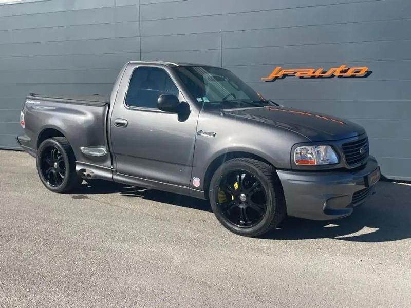 Gris Utilisé 2004 Ford F-150 Pick-up | 33 000 € - Image 1/4