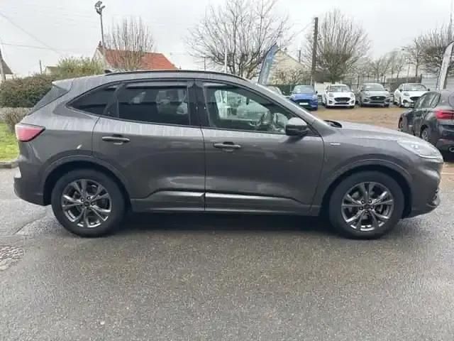 Occasion Ford Kuga ST-Line X 2020 Gris magnetic métallisée fashion SUV