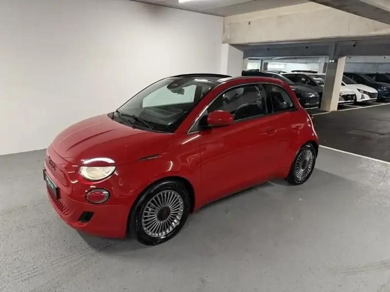 Rouge Utilisé 2023 Fiat 500C Red Cabriolet | 17 990 € (Prix assez cher) - Image 1/4