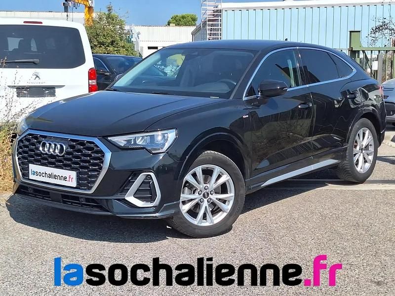 Noir Utilisé 2022 Audi Q3 SUV | 32 980 € (Prix juste) - Image 1/4