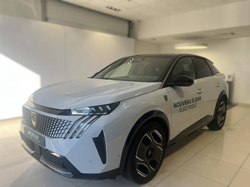 Blanc Utilisé 2024 Peugeot e-3008 SUV | 40 060 € (Bon prix) - Image 1/4