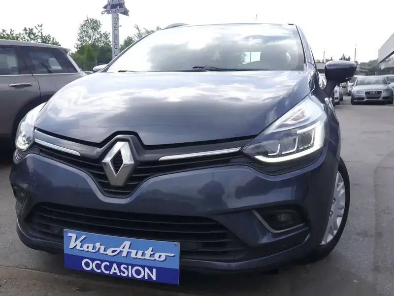 Gris Utilisé 2018 Renault Clio GrandTour Break | 7 990 € (Prix juste) - Image 1/4