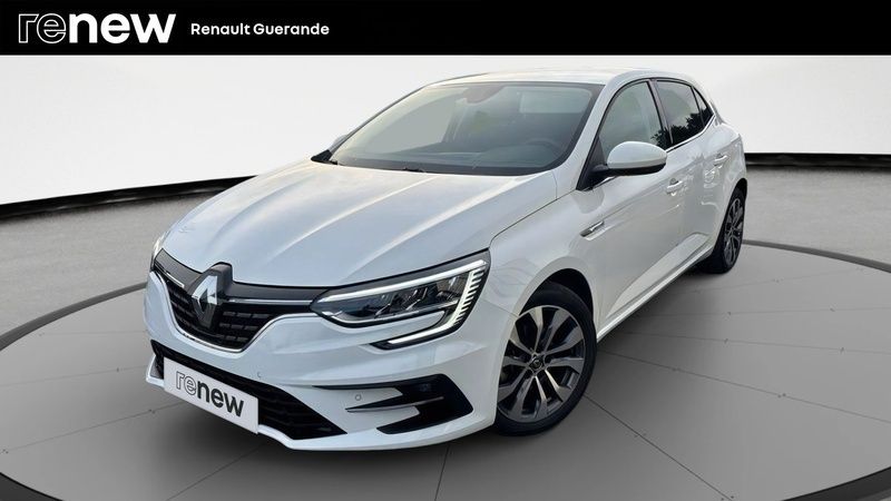 Blanc Utilisé 2022 Renault Mégane IV Techno Berline | 21 990 € (Prix juste) - Image 1/4