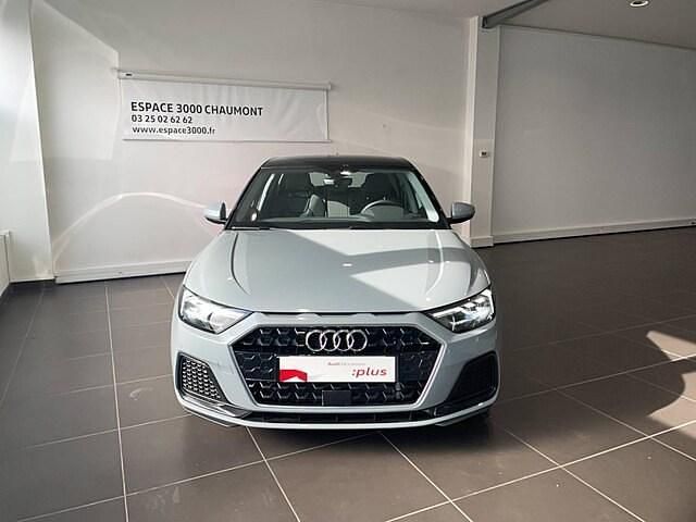 Gris flèche nacré noir mythe métallisé Nouvelle 2024 Audi A1 Sportback Design Citadine | 26 880 € (Prix juste) - Image 1/3