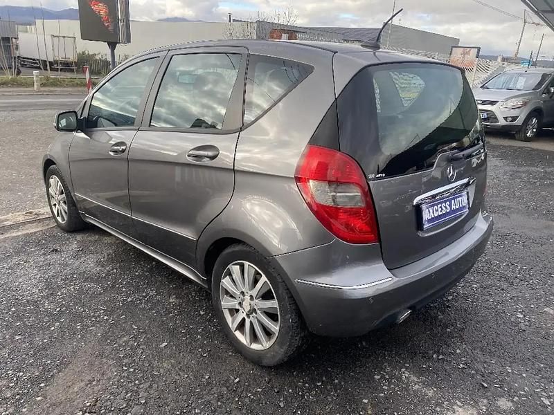 Occasion Mercedes A180 Avantgarde 109 ch (80 kW) 2011 Monospace