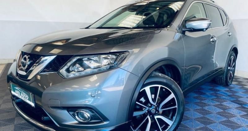 Gris Utilisé 2016 Nissan X-Trail N-Connecta SUV | 12 990 € (Prix juste) - Image 1/4